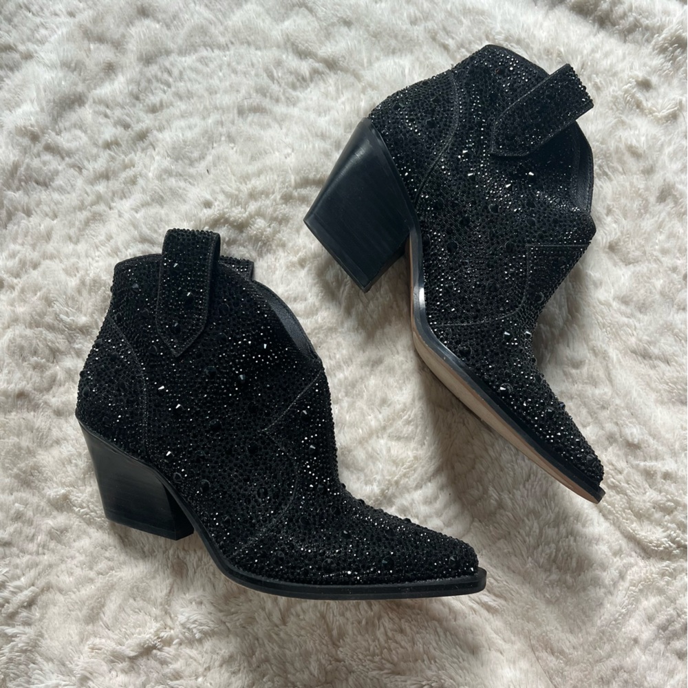 Jessica Simpson glitter cowboy ankle booties - size 6.5